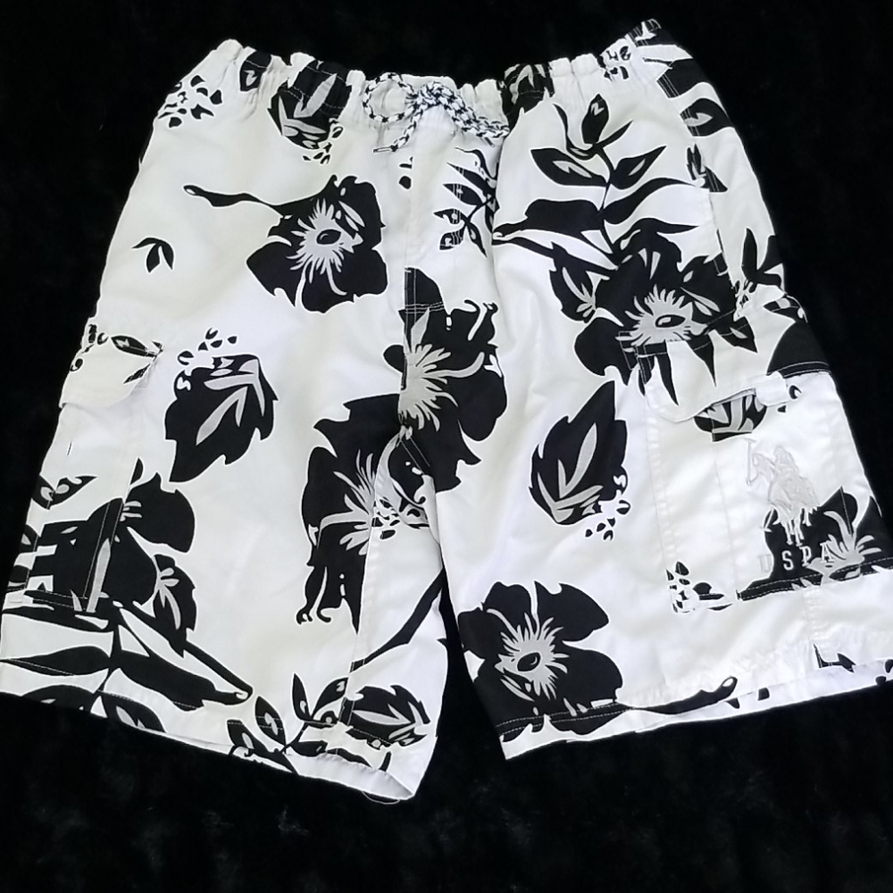 Men's swim trunks